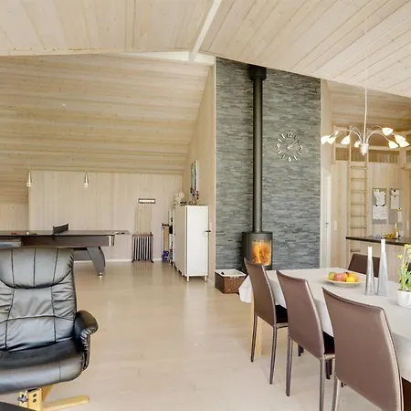 Maira - 150m From The Sea By Interhome 펜션 *