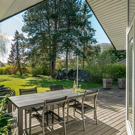 Maira - 150m From The Sea By Interhome *