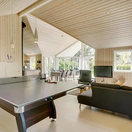 Dom wakacyjny Maira - 150m From The Sea By Interhome *