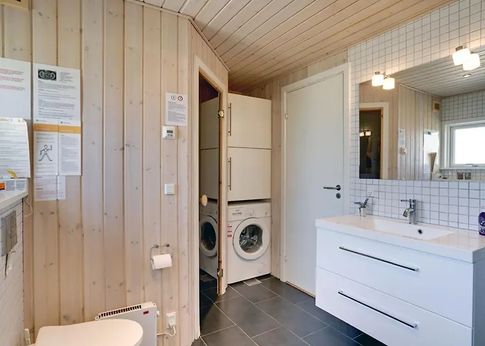 Maira - 150m From The Sea By Interhome Spodsbjerg